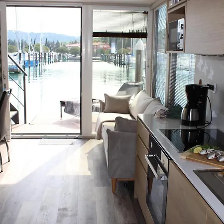 Floating House Bravia Portorož