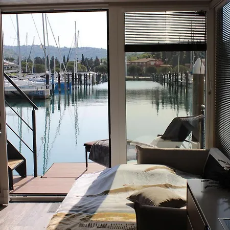 Floating House Bravia Kemp Portorož